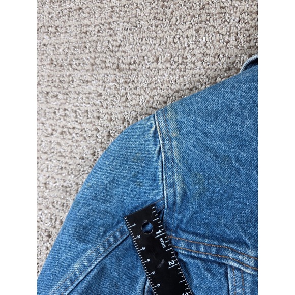 Vintage Levi's Women's Blue Denim Trucker Jacket Medium Wash Size Small Type 3 - Picture 11 of 13